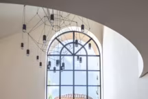 Un chai du XVIIe siècle devenu le parfait refuge d'une famille