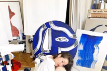 Artiste Tiffany Bouelle Investit la Maison myBlend avec une Exposition Éphémère