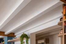 La métamorphose d'un appartement familial grâce à des travaux ciblés