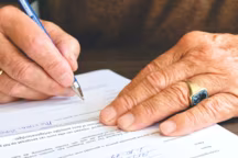 Nos experts notent depuis 2020 une recrudescence du nombre de personnes qui se sont occupé de la gestion de leurs finances personnelles, notamment au travers du prisme de la transmission.