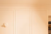 Un projet de vie incarné dans les volumes feutrés d'un 55 m2 rénové