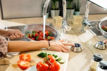 L'eau du robinet de qualité premium, c'est possible avec quelques installations, principalement filtration et adoucisseur.