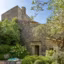 Près de Gordes, cette ancienne ferme en pierre sèche se modernise