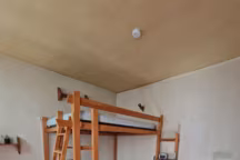 Rue des Martyrs : un studio de 16 m2 rénové avec goût et astuces