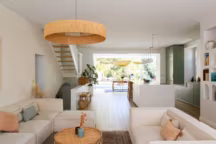 Exposée plein nord, cette maison renaît après la métamorphose de son extérieur