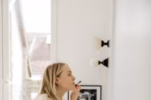 Dans la salle de bains de Mathilde Lacombe