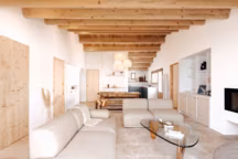 Cette maison de l’île de Ré reprend vie avec douceur