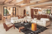 Saint Tropez : une maison des années 60 rénovée entre tradition et modernité