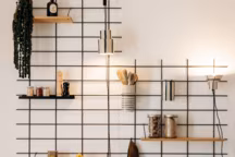 Déco de Noël : créez une pièce unique pour votre sapin avec BOM Céramique.