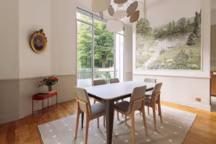 Avant/après : une cuisine IKEA semi-ouverte sublimée par un papier peint panoramique